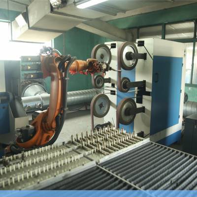 佛山車輪打磨機械手,廣州輪轂拋光打磨生產(chǎn)線,東莞輪胎打磨機器人
